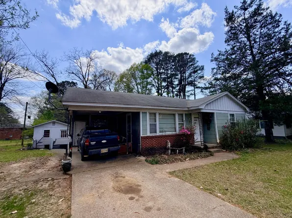 1561 Boone St, Tupelo, MS 38804