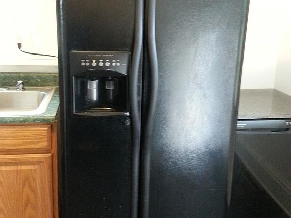 French Door Refrigerator Freezer with water and ice!