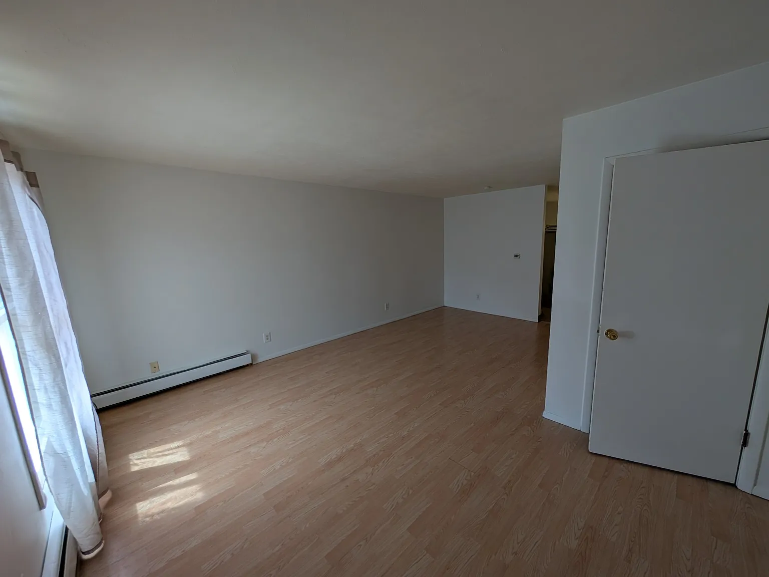2 Curtis Ct — Photo 4