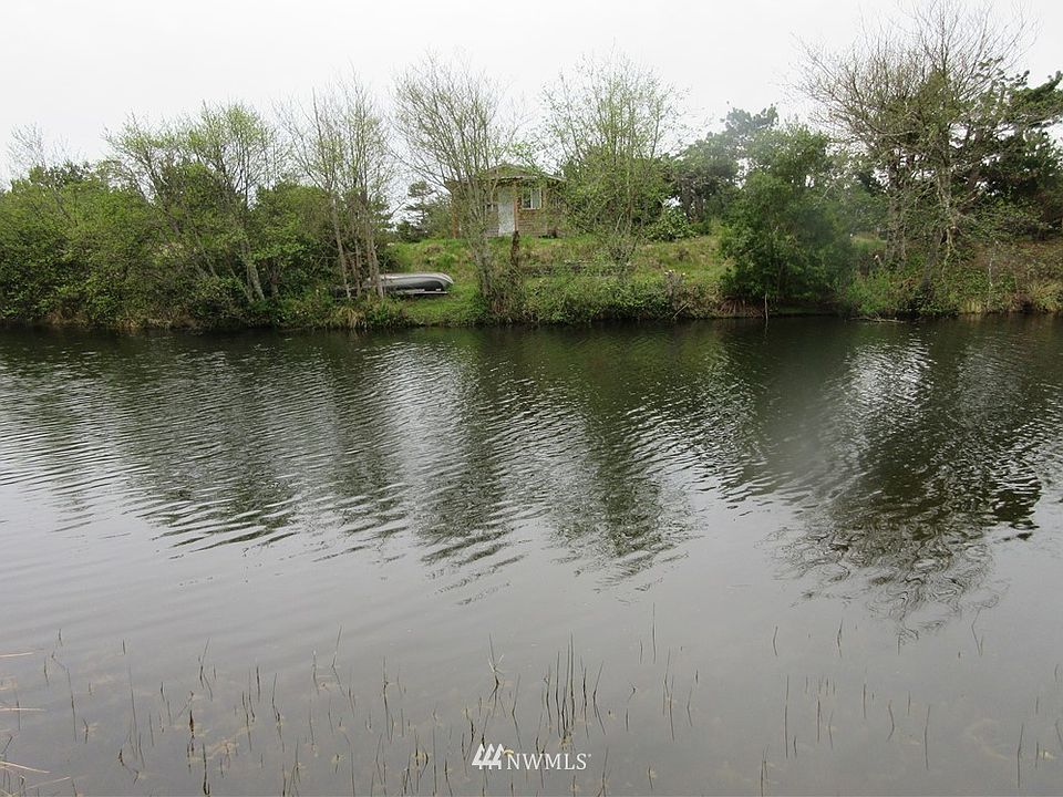 1st image of 32106 32112 G Place
