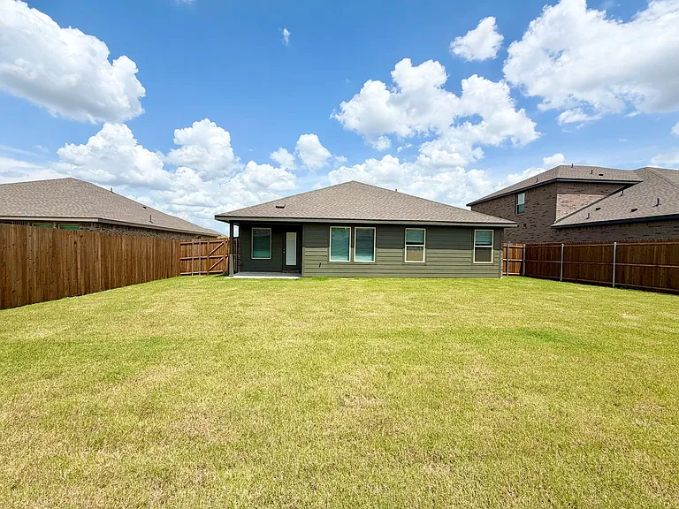 513 Barlow Dr — Photo 34