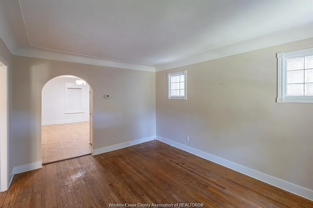 4 bed, $2,150 — Photo 4