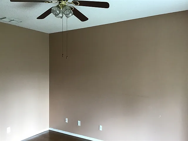 922 Lake Biscayne Way — Photo 8