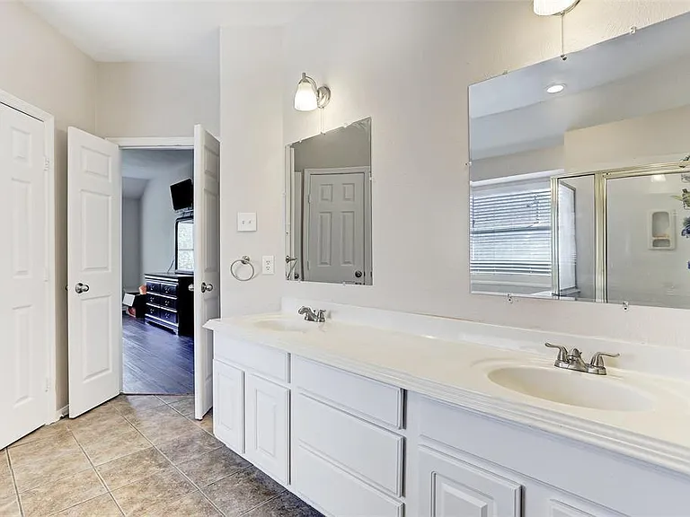 8607 Saratoga Dr — Photo 21