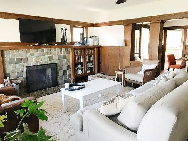 3 bed, 1.5 bath, 1600 sqft, $5,600 — Photo 3