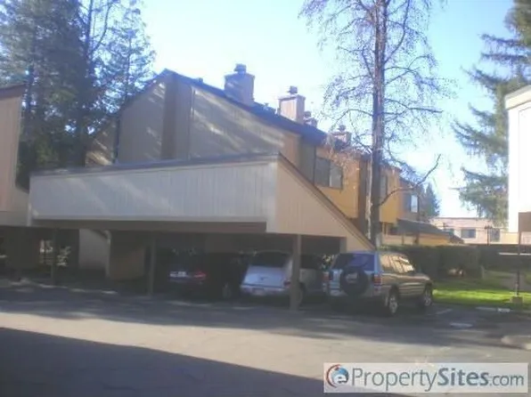 516 Woodside Oaks, Sacramento, CA 95825