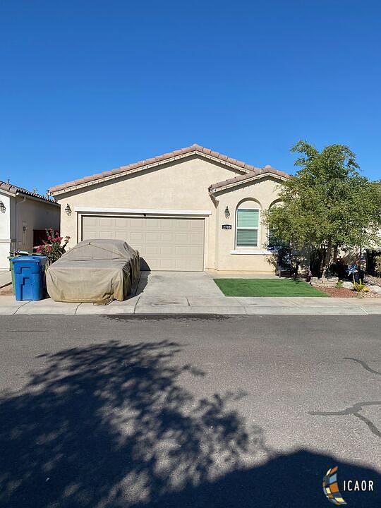 1st image of 2703 Saddleback Dr