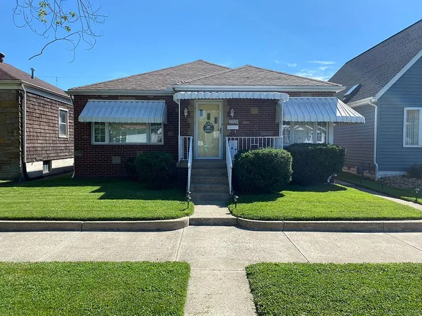2729 S 8th St, Ironton, OH 45638