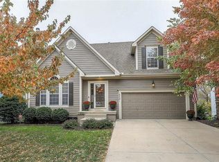 16401 W 157th St, Olathe, KS 66062