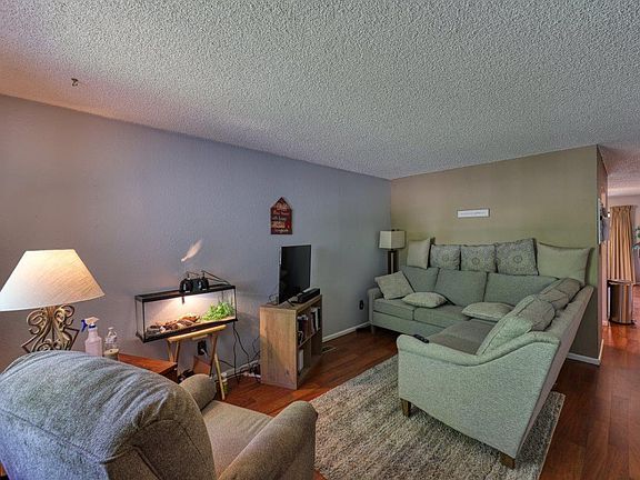 5th image of 2185 Pima Dr