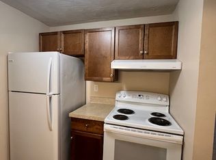 10 Spring St APT 102, Fairhaven, MA 02719