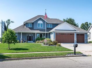 568 Lexington Dr, Oregon, WI 53575