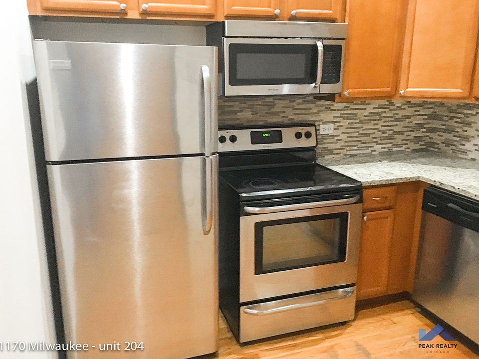 1st image of 1170 N Milwaukee Ave #1170-204