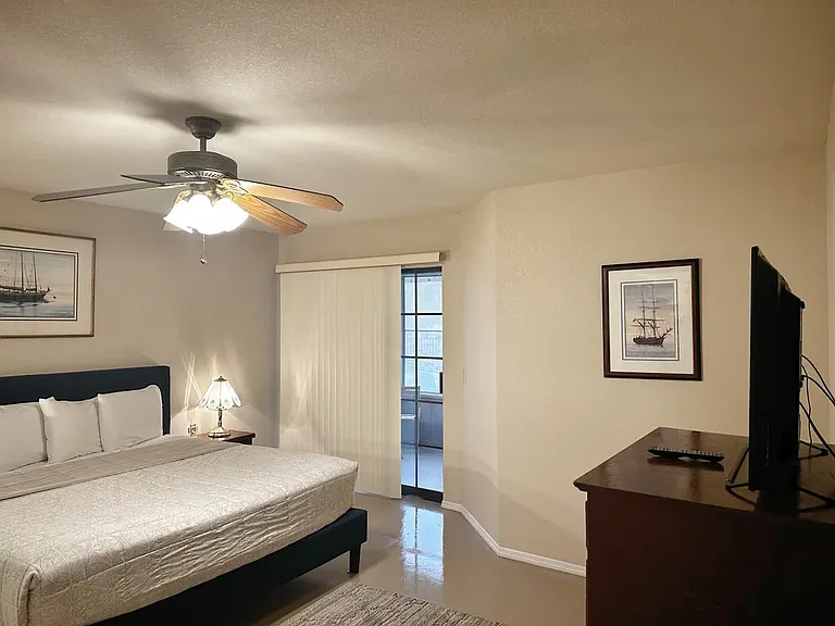 4092 Coral Reef Dr — Photo 8