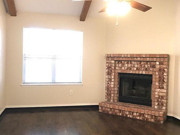 2nd image of 3004 Sylvan Lake Pl
