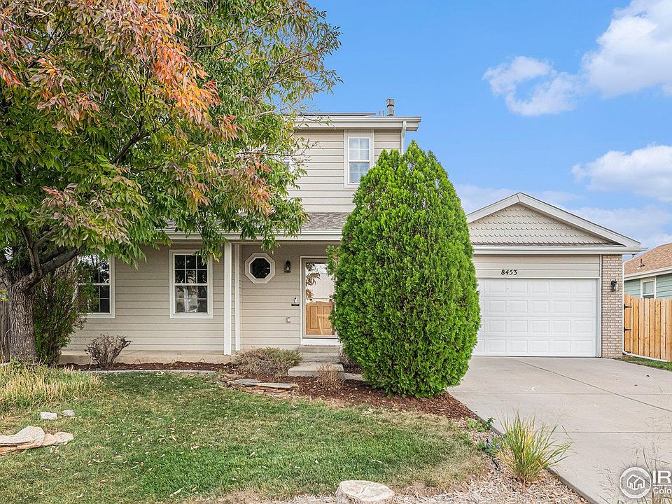 1st image of 8453 Woodlands Way
