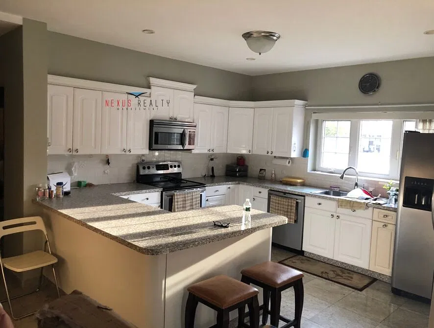 31 Kingfisher Rd #1