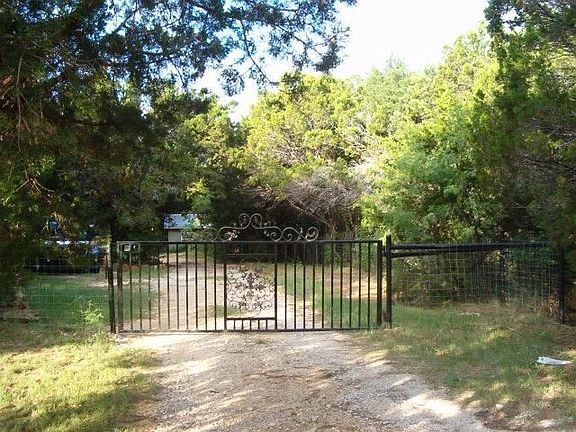 Private gate