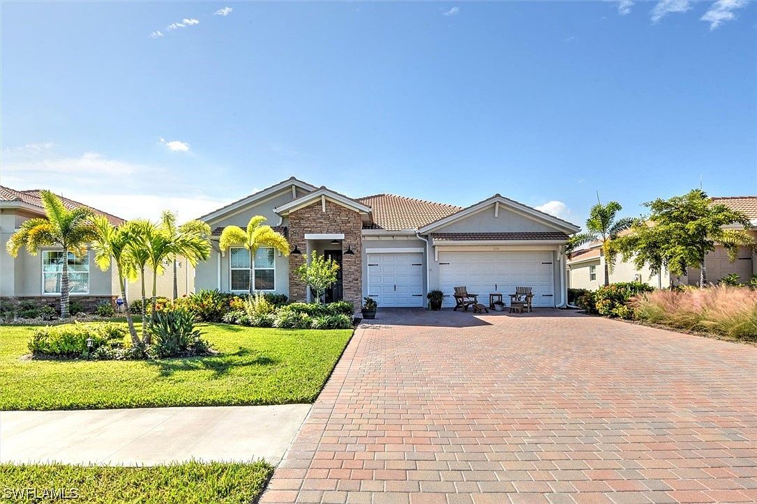 3694 Avenida Del Vera