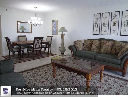 4th image of 3520 Oaks Way APT 901
