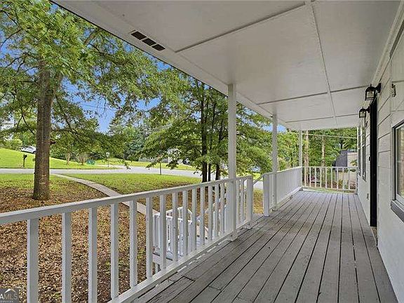2nd image of 2772 Arctic Ct