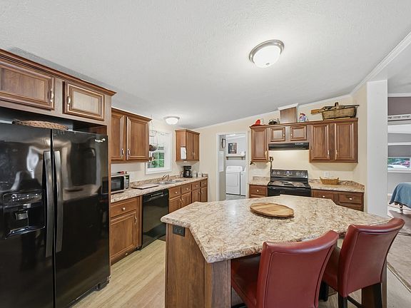 5th image of 26 Melendy Road #34