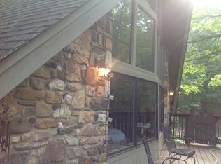 3796 Luther Dr, Salem, VA 24153