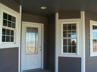 8441 SW 30th St, Topeka, KS 66614