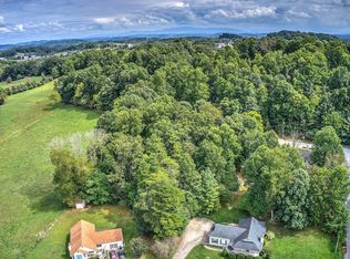 Heather Glen Dr, Kingsport, TN 37663