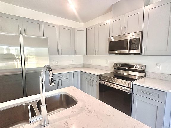 2nd image of 4371 Portulaca Dr