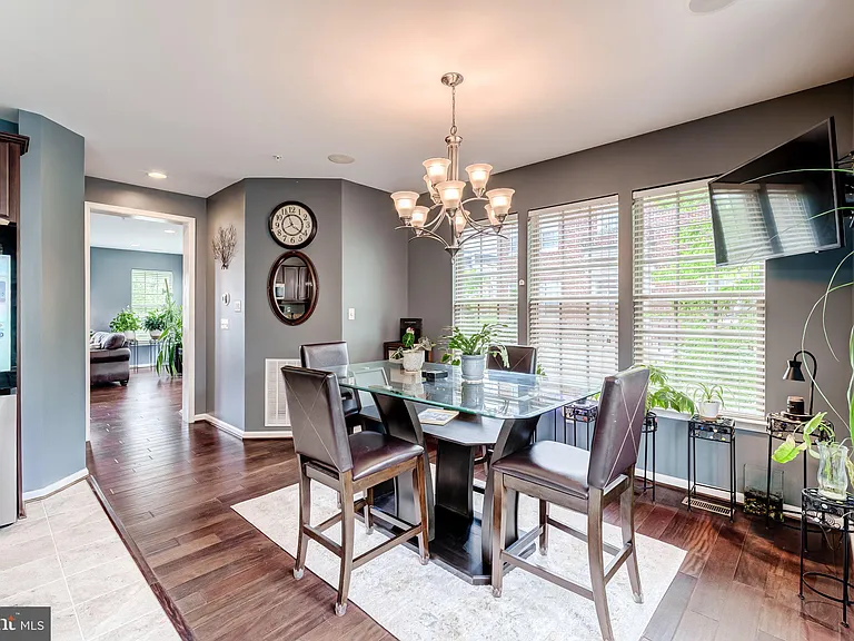 510 Overlook Park Dr #32 — Photo 25