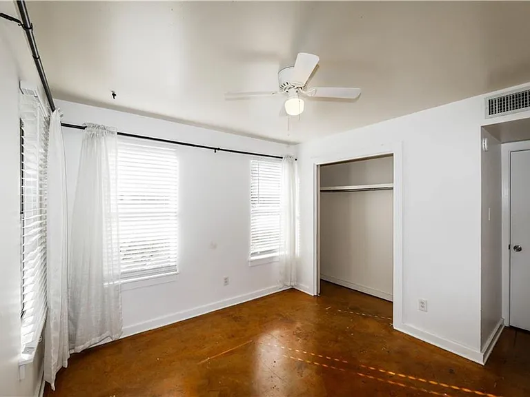 1305 Lorrain St #D — Photo 15