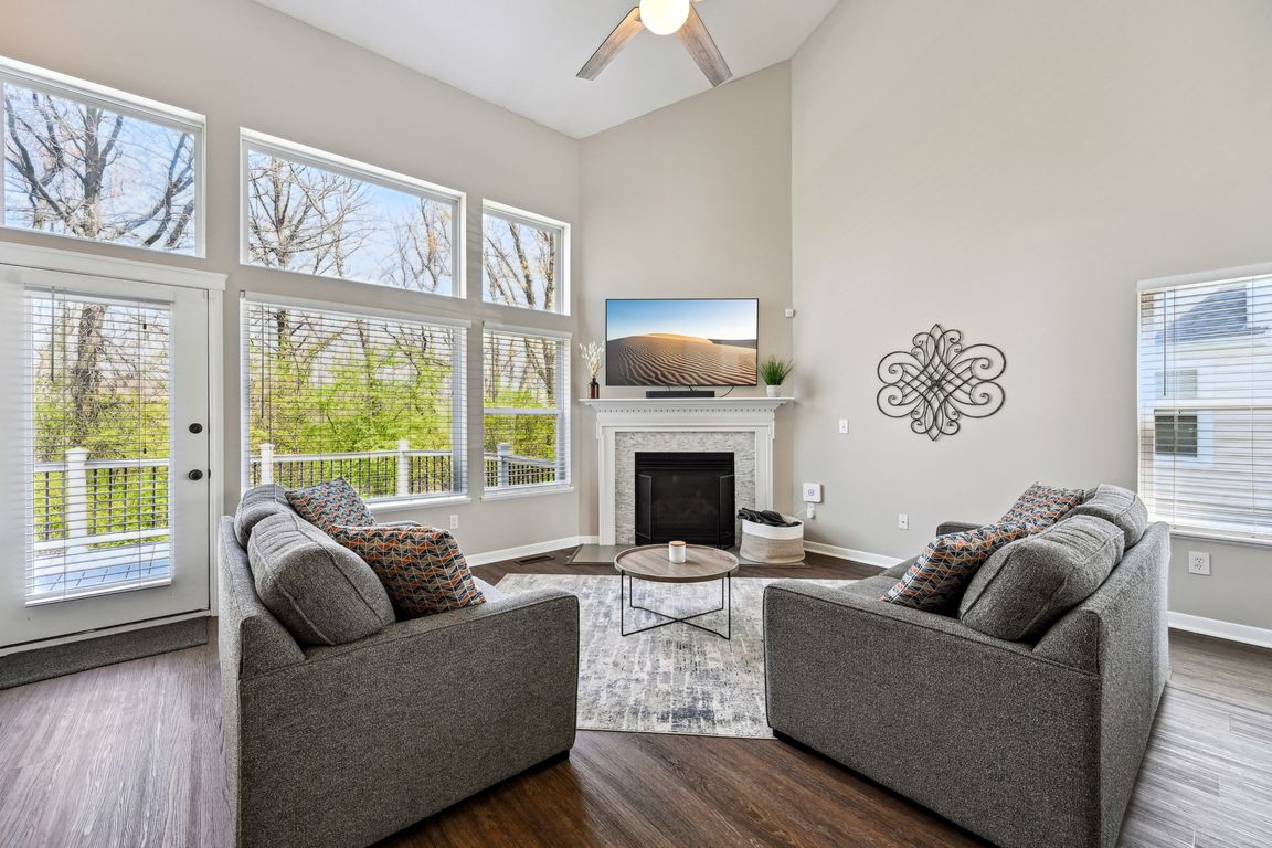 Summers Nook Dr-1804-009.jpg