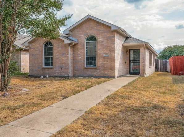 518 Monarch Dr, Lancaster, TX 75146