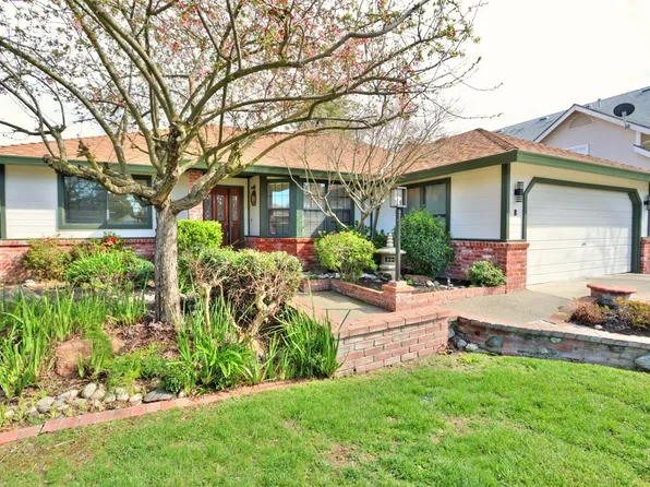 8 Freon Ct, Sacramento, CA 95831