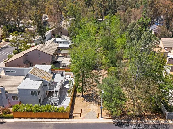 25072 Castlewood, Lake Forest, CA 92630
