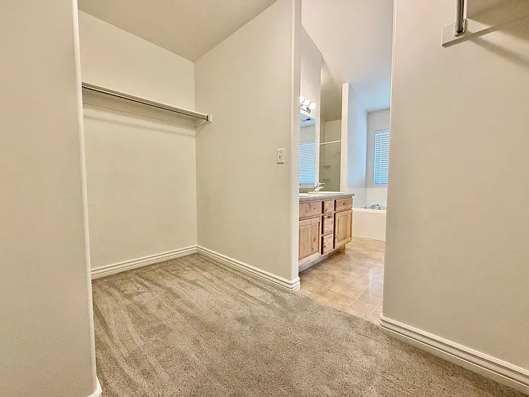 6712 S Bonham Ln — Photo 14