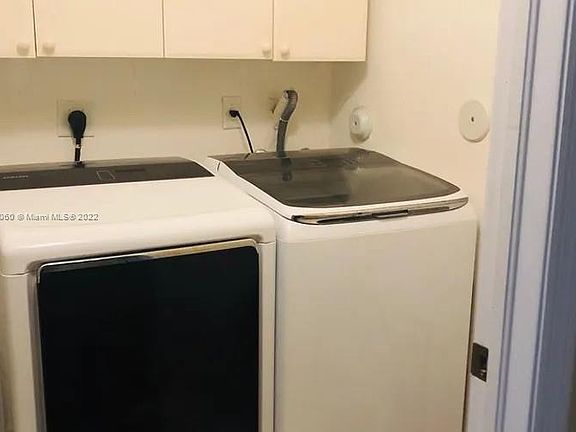 5th image of 15141 SW 23rd Ln #15141