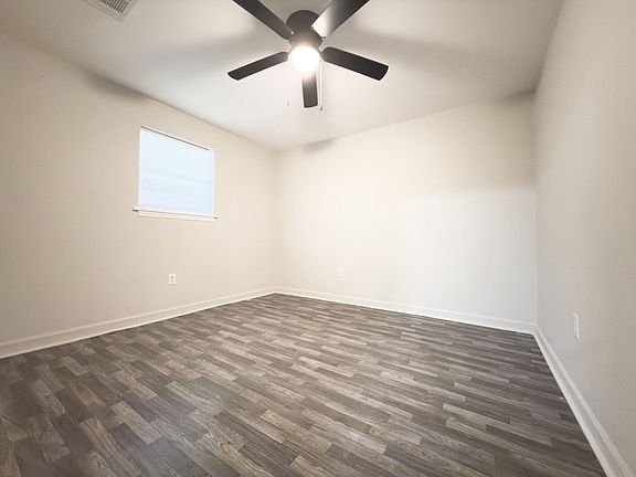 5th image of 1533 N Avalon Cir #B