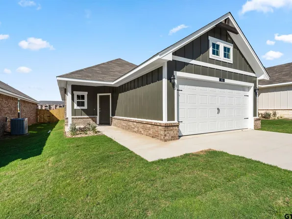 141 Bluebird Ln, Mineola, TX 75773