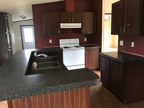 3rd image of 8075 Chouteau Springs Dr