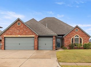 2709 NW 172nd St, Edmond, OK 73012