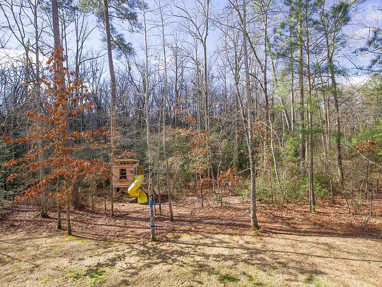 240 Parrish Ln — Photo 67