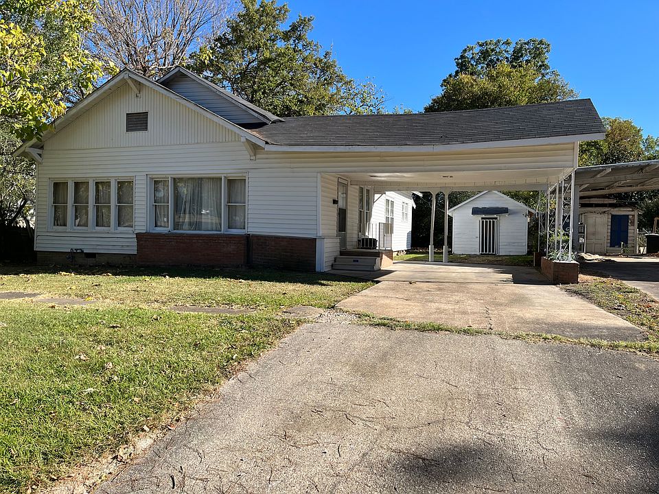 107 W Avenue C St, Hope, AR 71801 Zillow
