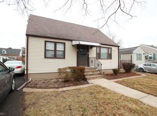 45 Juliet Ave, Somerset, NJ 08873