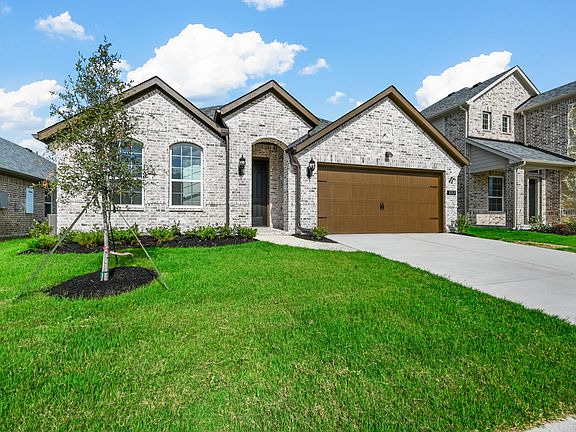 5th image of 1001 Tartane Dr