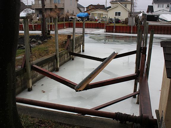3rd image of 38955 Lakeshore Dr