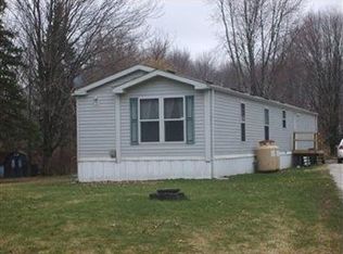6980 Pymatuning Lake Rd, Andover, OH 44003