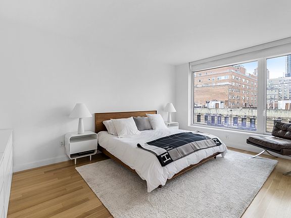 4th image of 400 E 67th St APT 7C