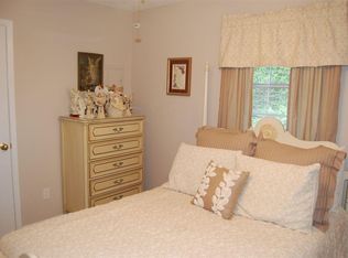 2940 English Oak Cir, Pensacola, FL 32526